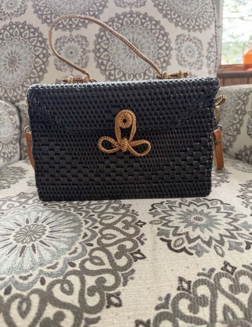 POPPY + SAGE Rattan Crossbody with Top Handle Black - Picture 6 of 8